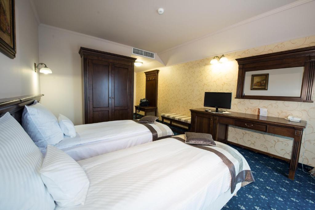 Pensiunea Nora Prestige Clasic Affittacamere 3*