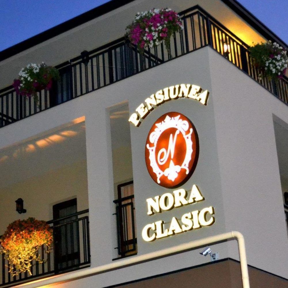 Pensiunea Nora Prestige Clasic Affittacamere 3*